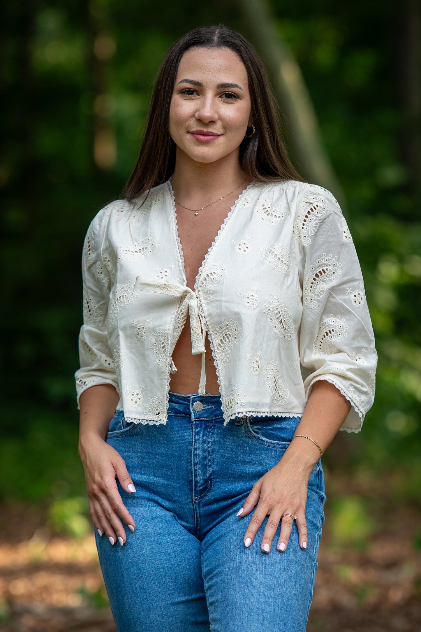 Eyelet-Embroidered Lace V-Neck 3/4 SLV Shirt