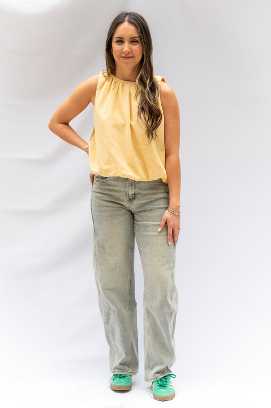 High-Rise Curvy Barrel Jeans